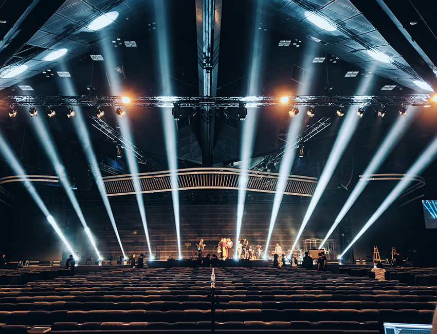 Shenzhen Meizhen Stage Lighting Equipment Co., Ltd.